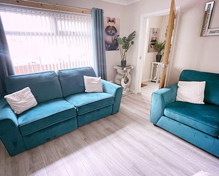 Entire 3 Bed In
