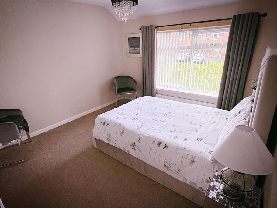 Entire 3 Bed In