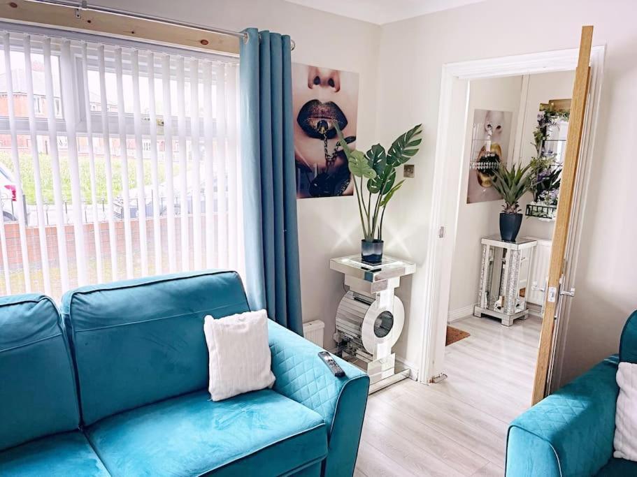 Holiday home Entire 3 Bed In Oldham